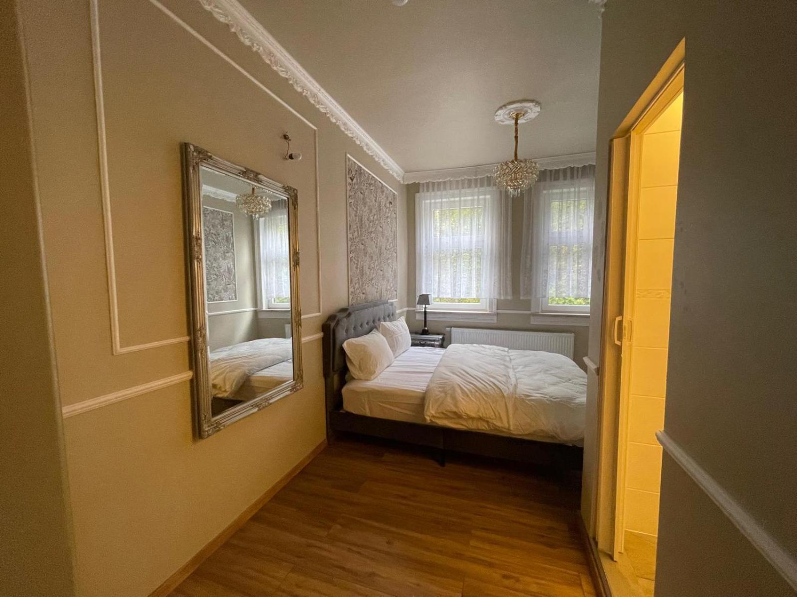 Boutique Hotel Am Bahndamm Нойхаус ам Ренвег Екстериор снимка