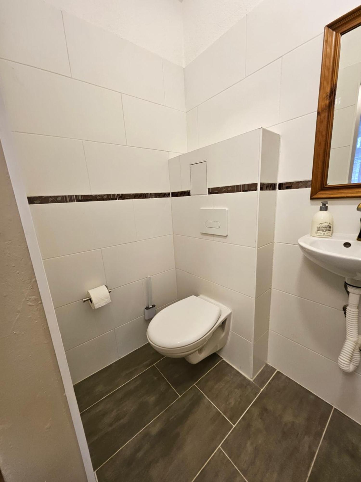 Boutique Hotel Am Bahndamm Нойхаус ам Ренвег Екстериор снимка